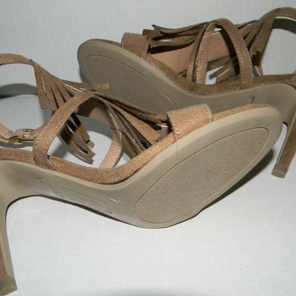 NEW Tan Fringe Heels Size 7 - Picture 5 of 5